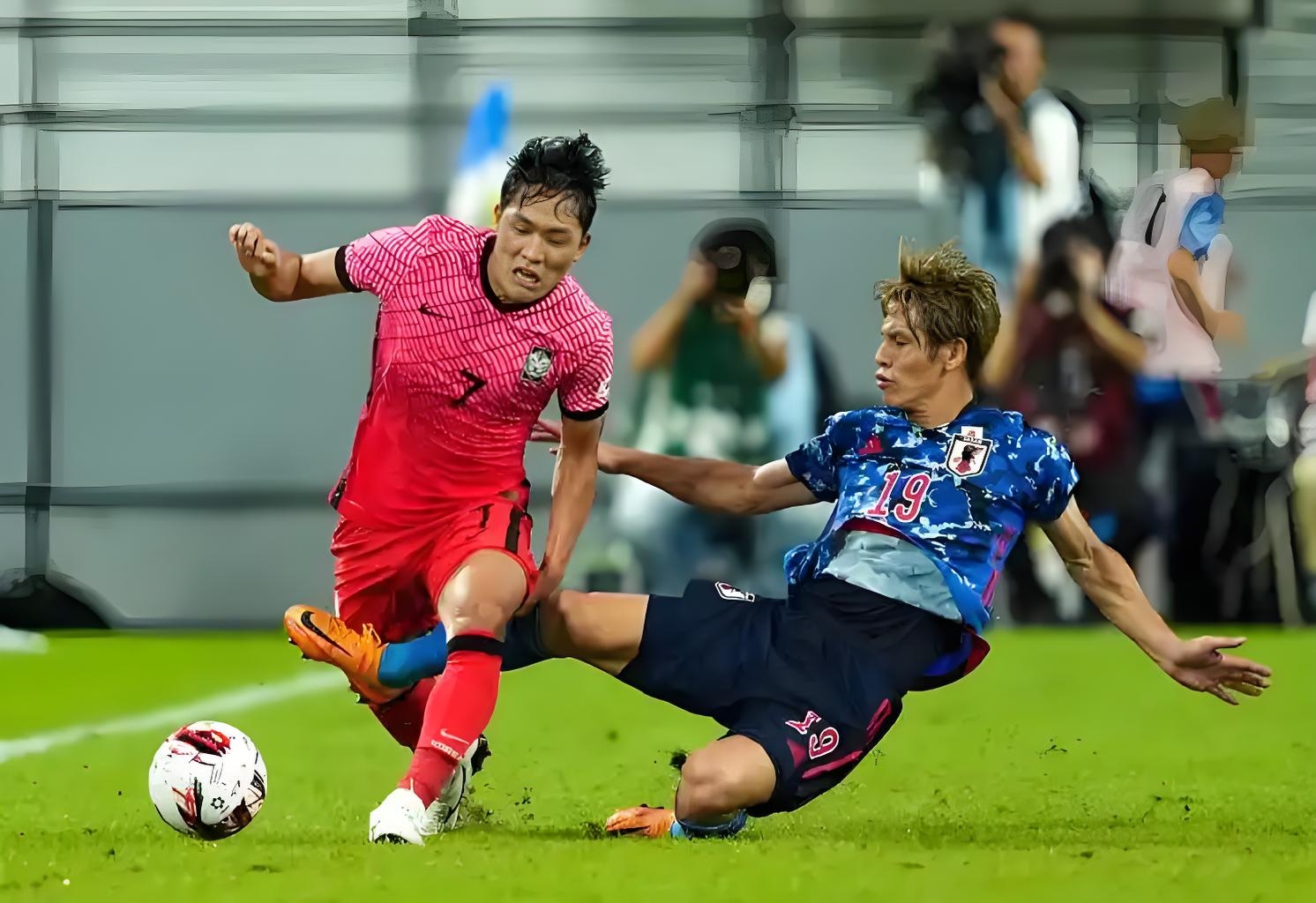 关于日本队在比赛中遭遇强力对手，最终苦尽甘来的信息