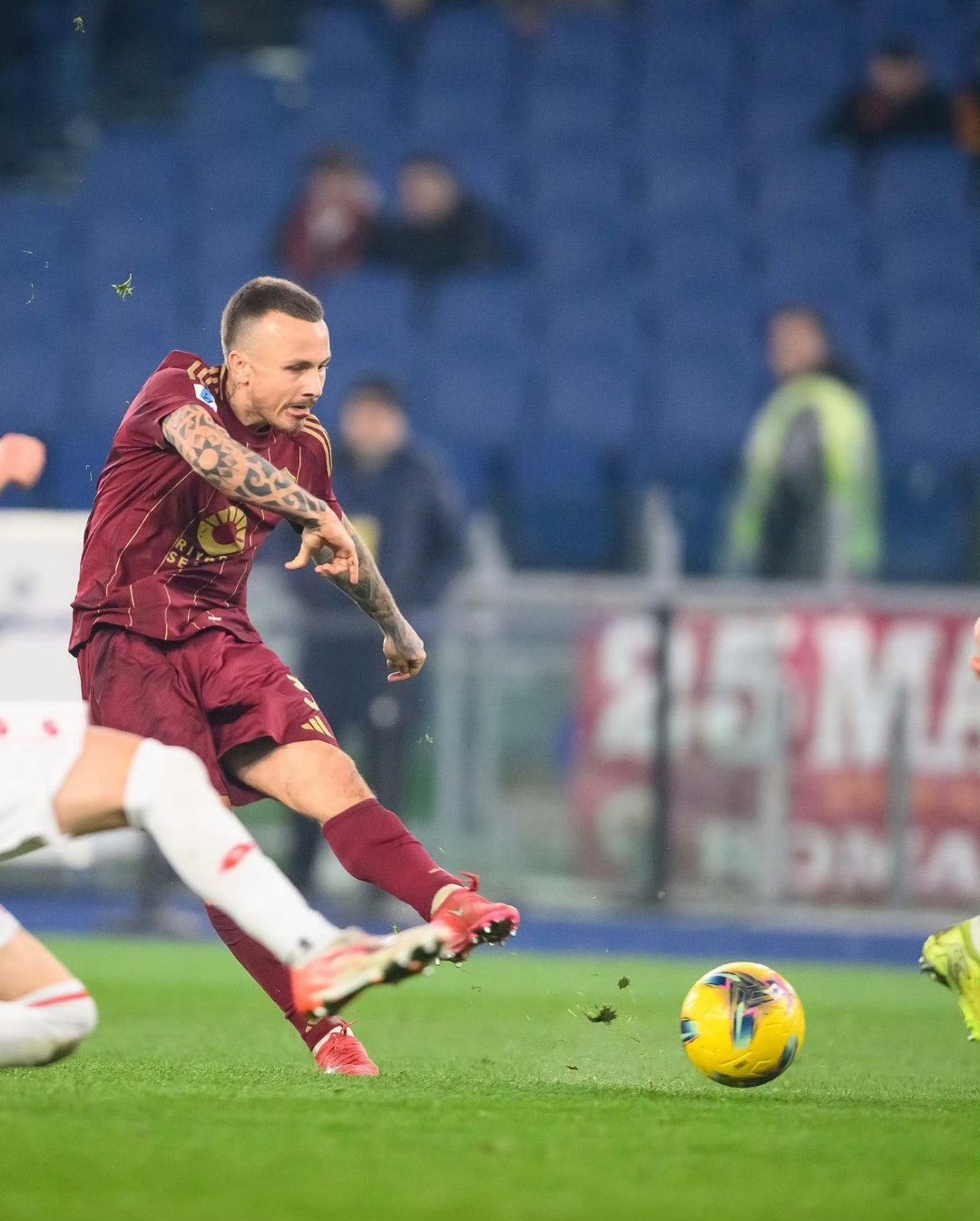 罗马主场大胜佛罗伦萨，德乌洛菲奥破门献绝杀