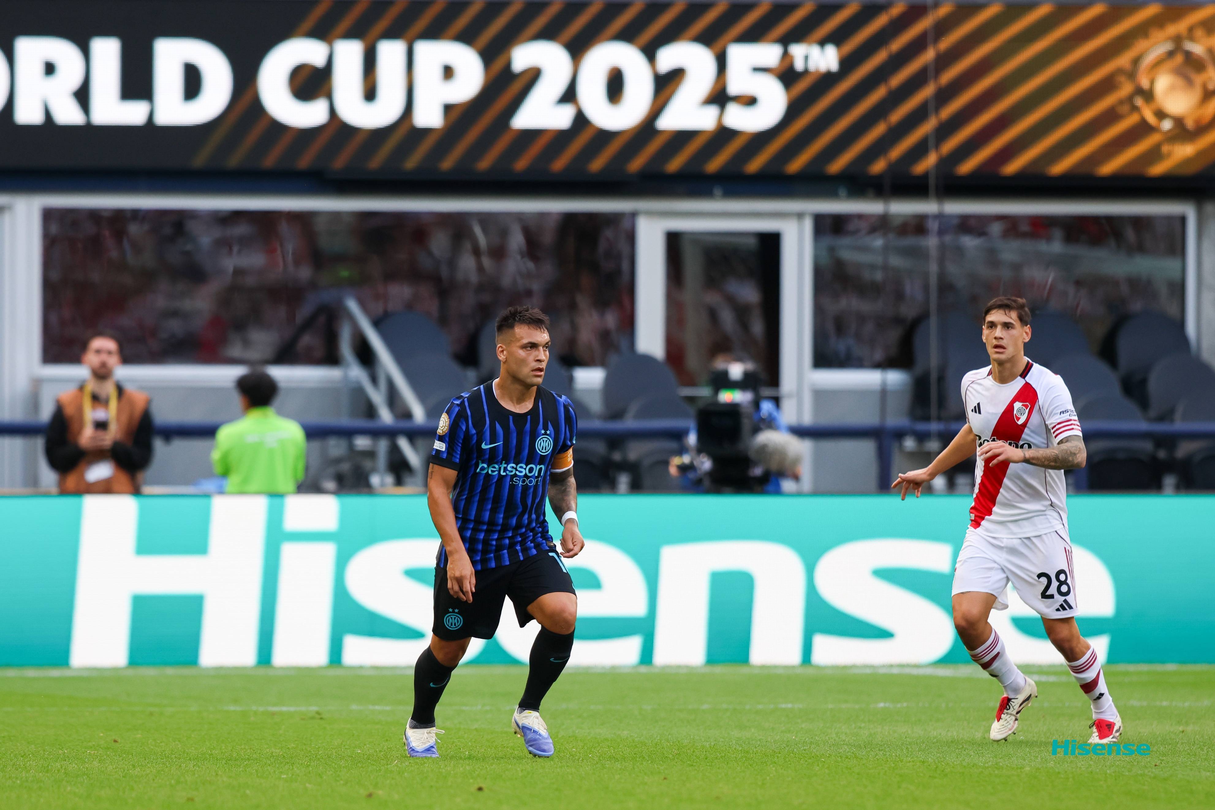 马德里竞技力挽狂澜，逆袭晋级！