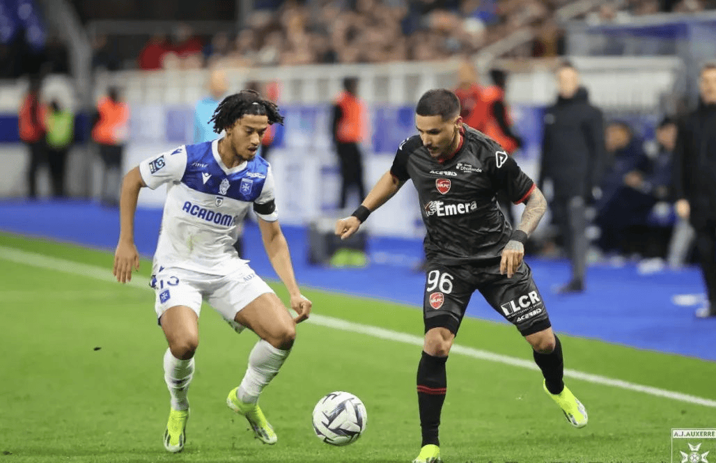 欧塞尔全取三分，法甲保级压力骤减