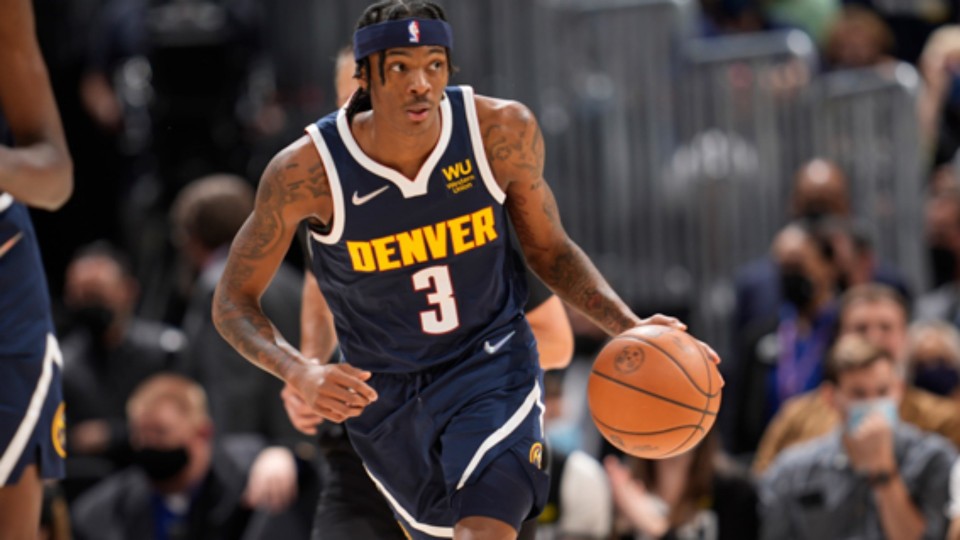 黄蜂遭人逆袭，雷吉