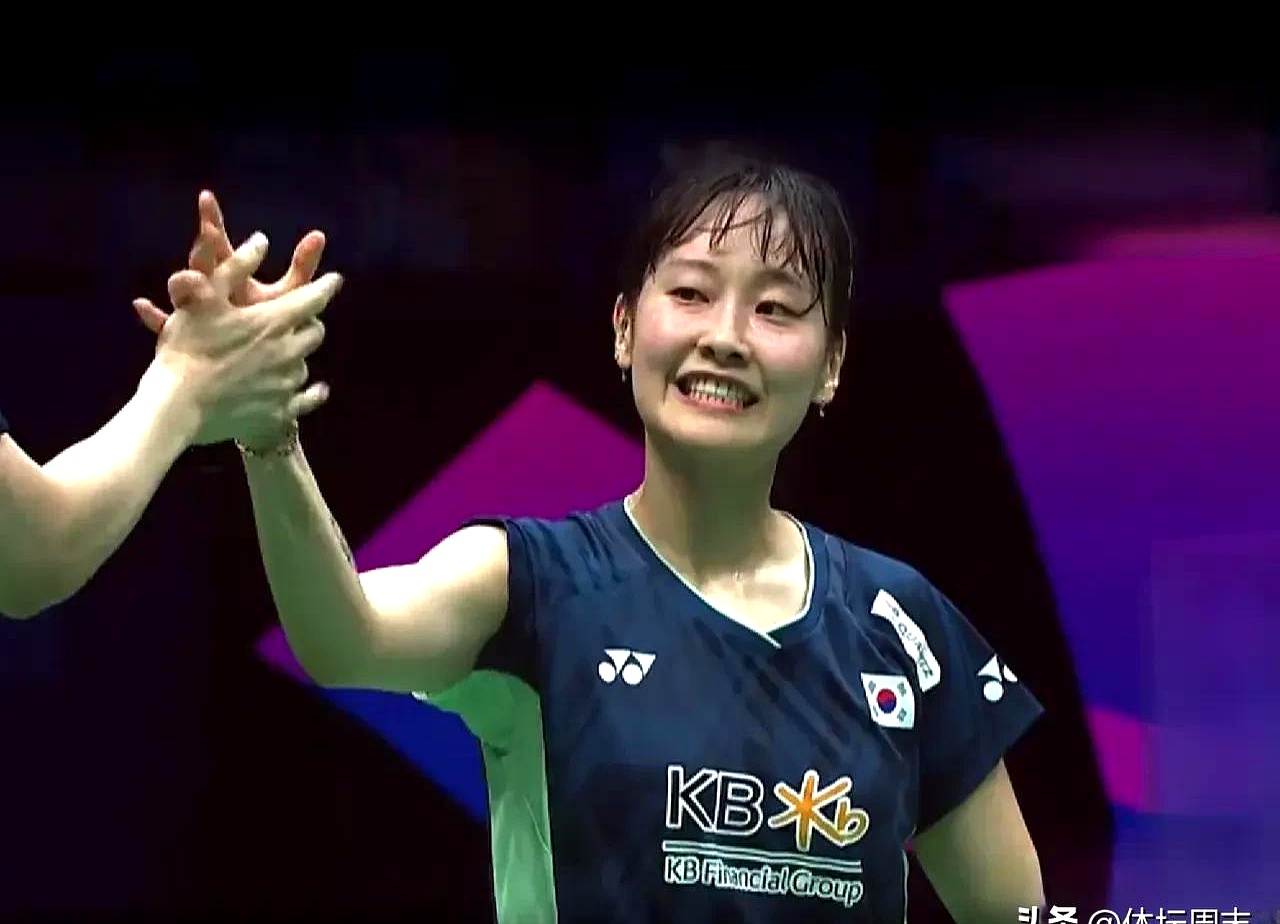 韩国羽毛球女单连胜，晋级决赛圈