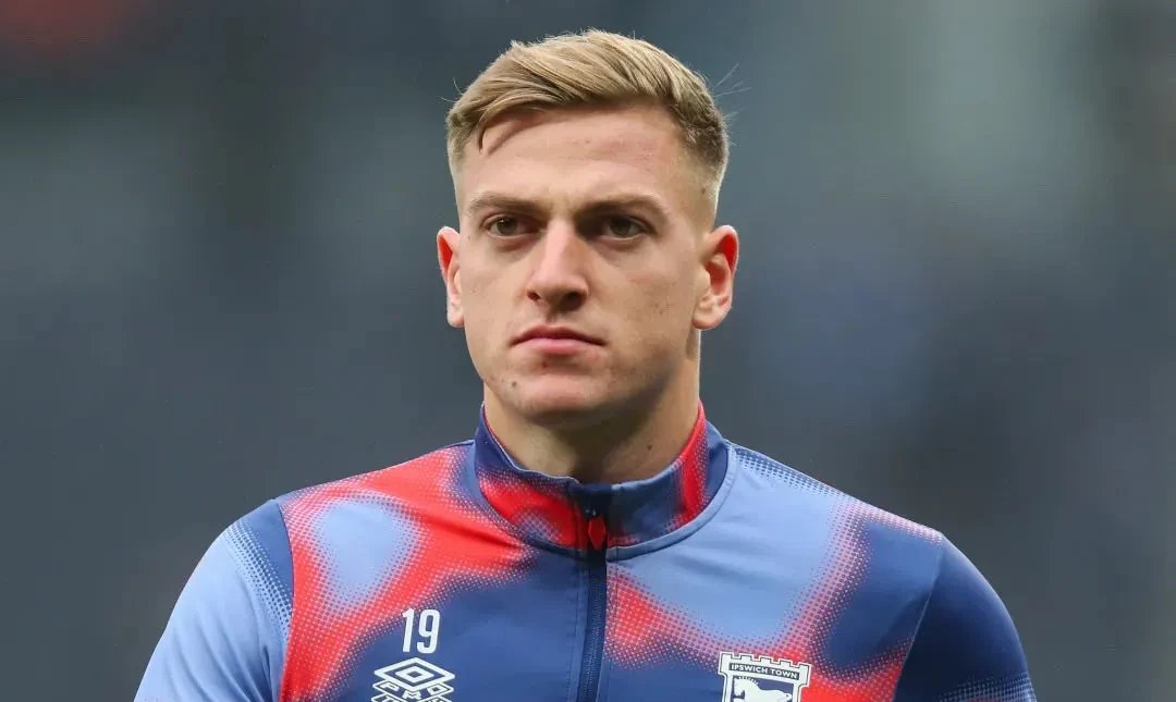 英格兰前锋状态神勇，连飞进球刷新纪录的简单介绍