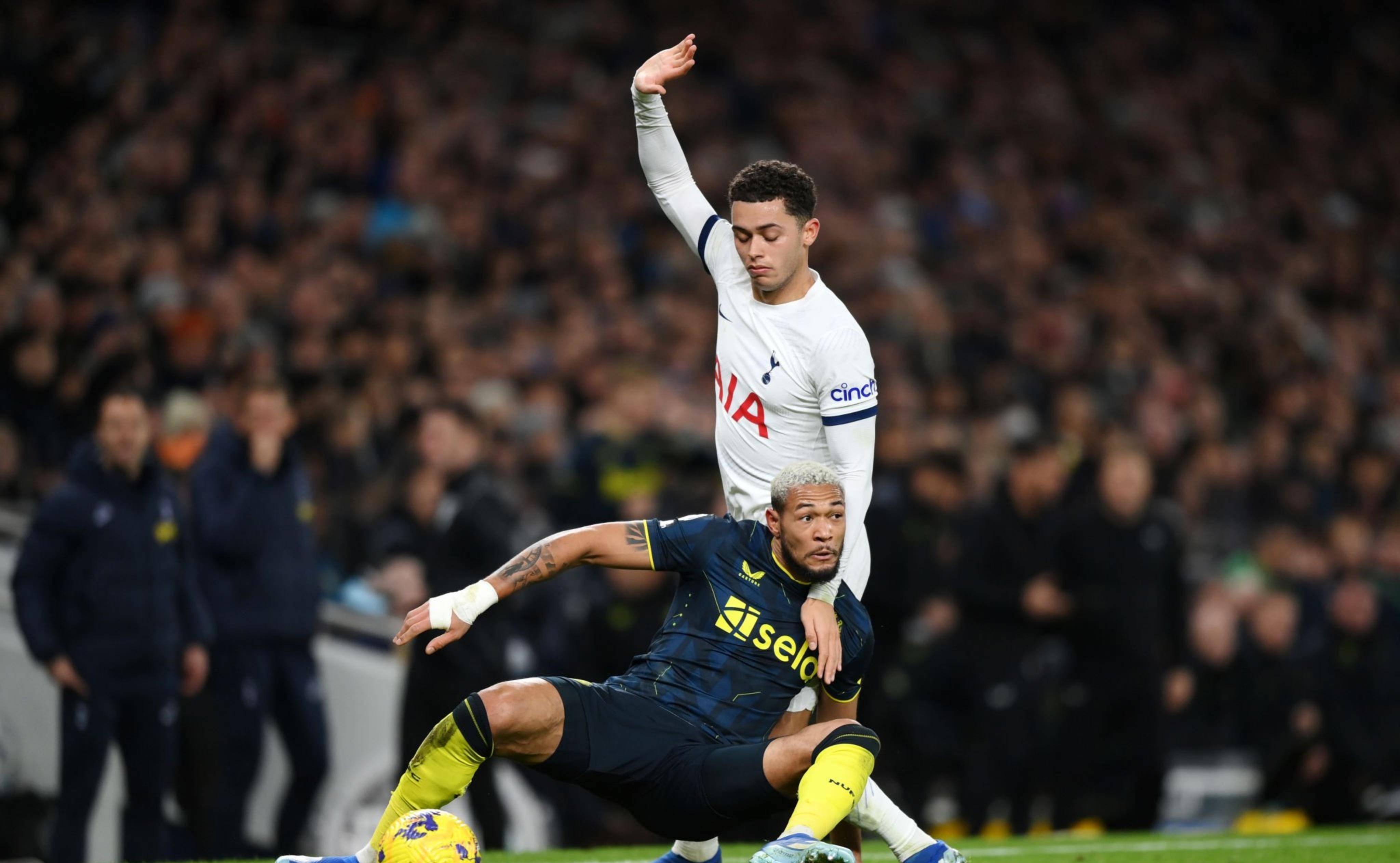 曼城0-2热刺！孙兴慜传射，凯恩破门，热刺客场击败曼城