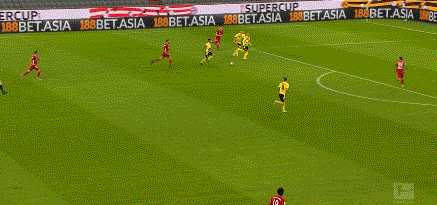 拜仁慕尼黑击败多特蒙德，继续领跑德甲联赛