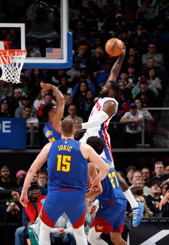 掘金不敌掘金，穆雷砍下30分