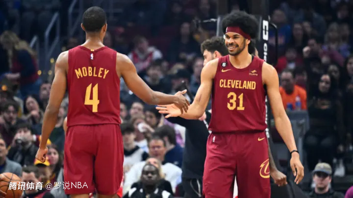 雄鹿力克骑士，豪取六连胜的简单介绍