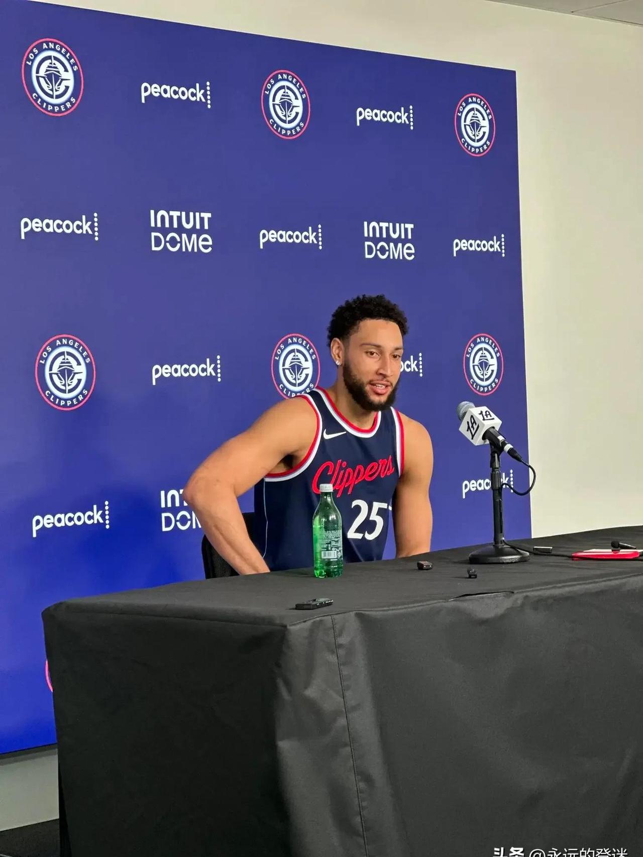 快船送灰熊三连败，战胜对手升至西区第三的简单介绍