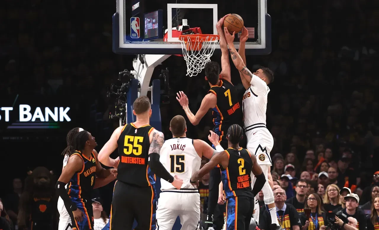 勇士客场擒掘金，豪取七连胜